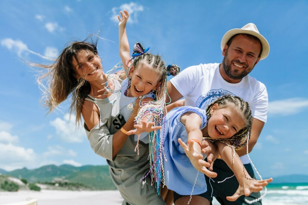Benefits of Group Life and AD&D Insurance for Employees: What Business Owners Need to Know 1 Benefits of Group Life and AD&D Insurance for Employees What Business Owners Need to Know